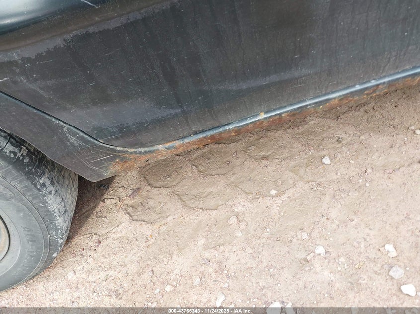 2009 Toyota Sienna Le VIN: 5TDZK23C09S288048 Lot: 43766343