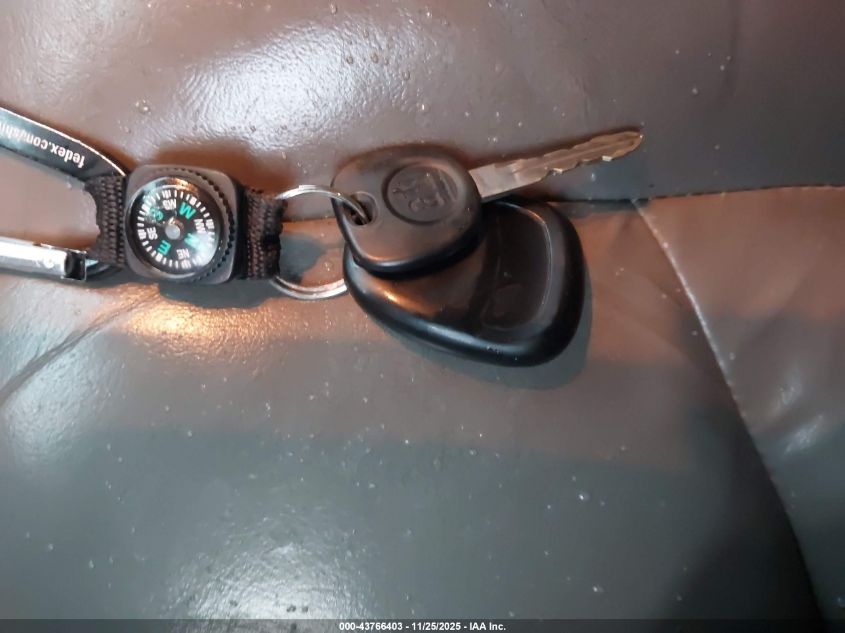 2004 GMC Yukon Xl 1500 Slt VIN: 1GKFK16Z34J175721 Lot: 43766403