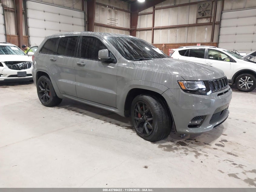 JEEP GRAND CHEROKEE SRT