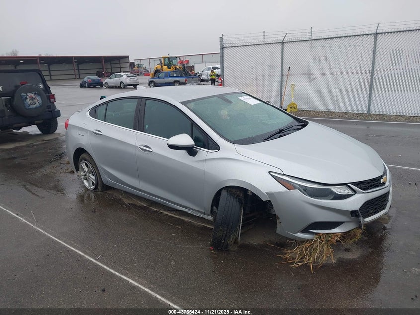 CHEVROLET CRUZE LT AUTO