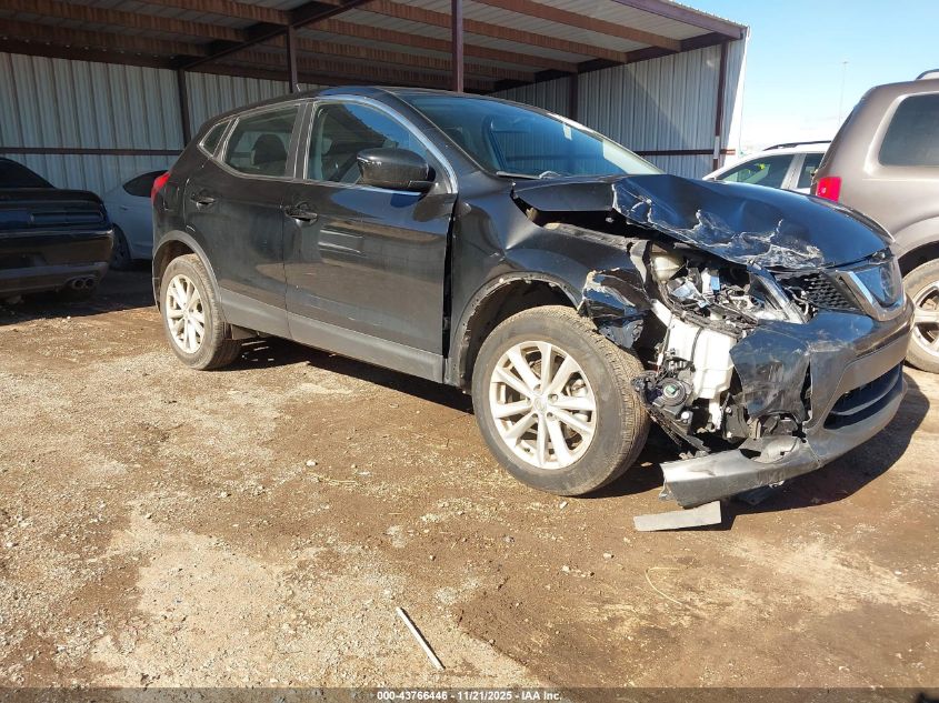 NISSAN ROGUE SPORT S