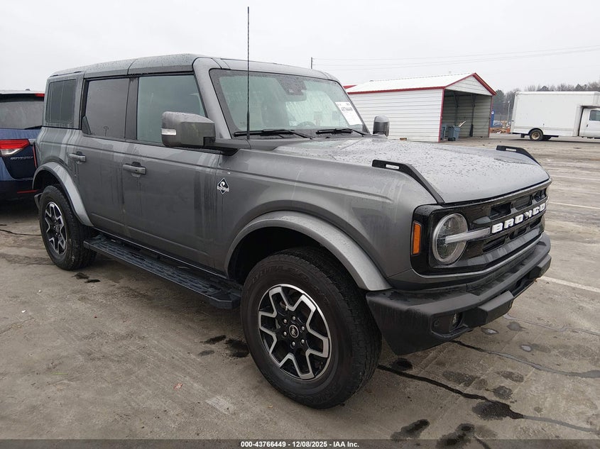 FORD BRONCO OUTER BANKS