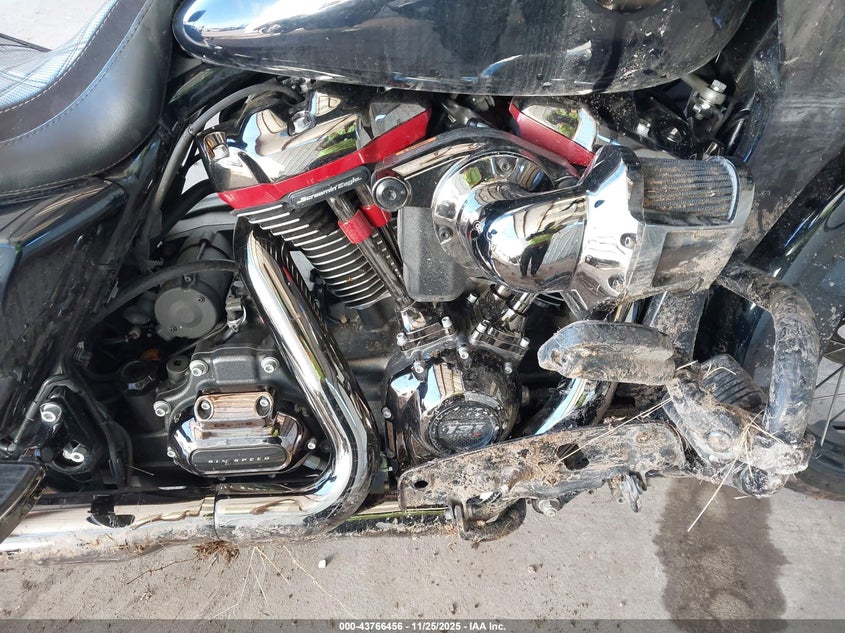 2022 Harley-Davidson Fltrxse VIN: 1HD1TCL19NB950420 Lot: 43766456