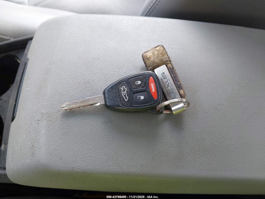 2007 Chrysler 300C VIN: 2C3LK63H87H827573 Lot: 43766490