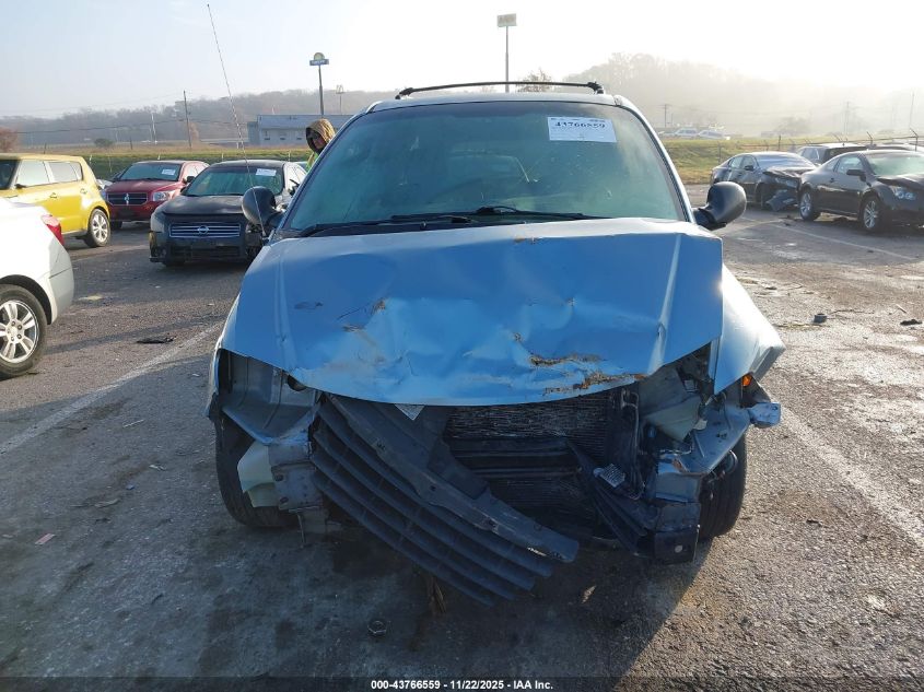 2005 Chrysler Town & Country Touring VIN: 2C4GP54L15R530373 Lot: 43766559