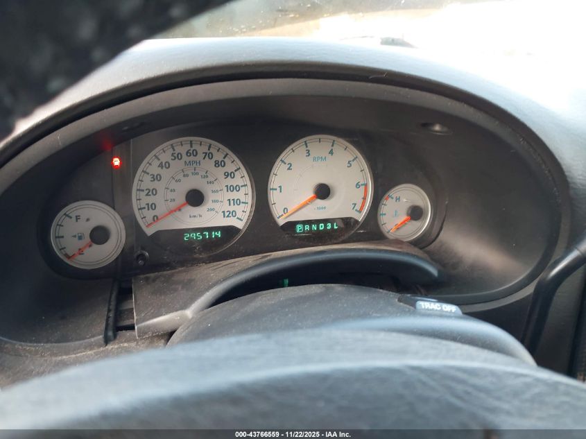 2005 Chrysler Town & Country Touring VIN: 2C4GP54L15R530373 Lot: 43766559