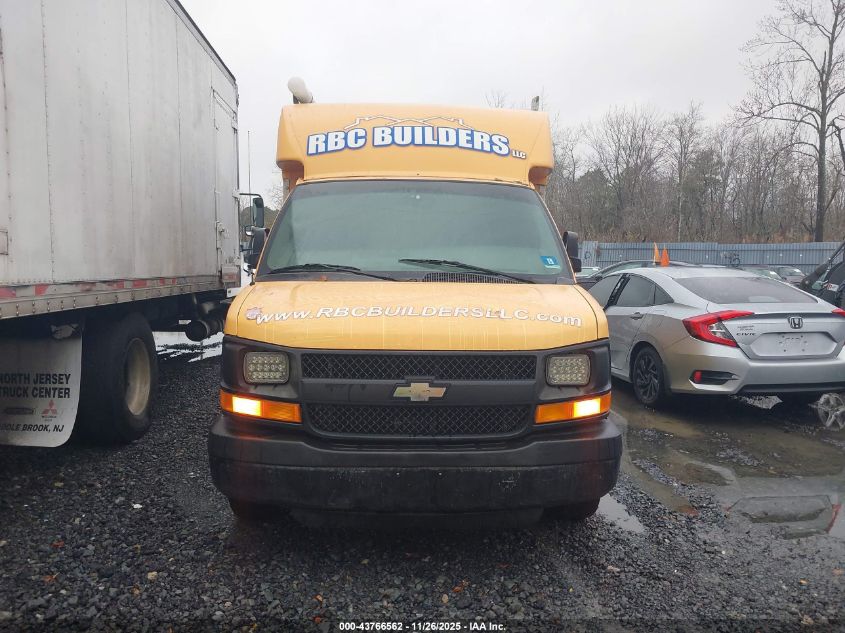 2004 Chevrolet Express Cutaway VIN: 1GBHG31U541229408 Lot: 43766562