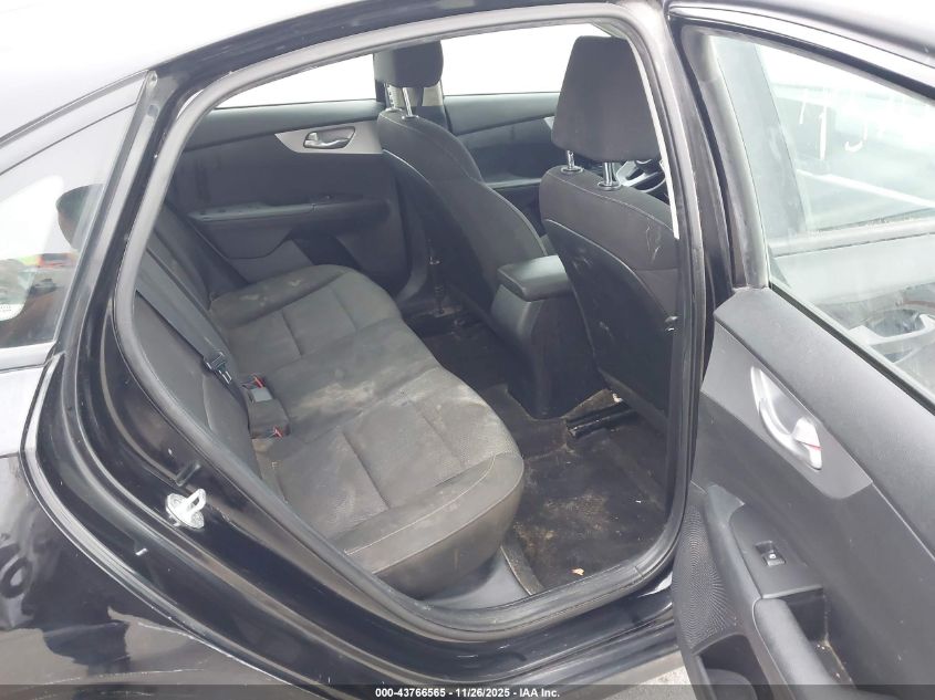 2022 Kia Forte Lxs VIN: 3KPF24AD1NE481985 Lot: 43766565