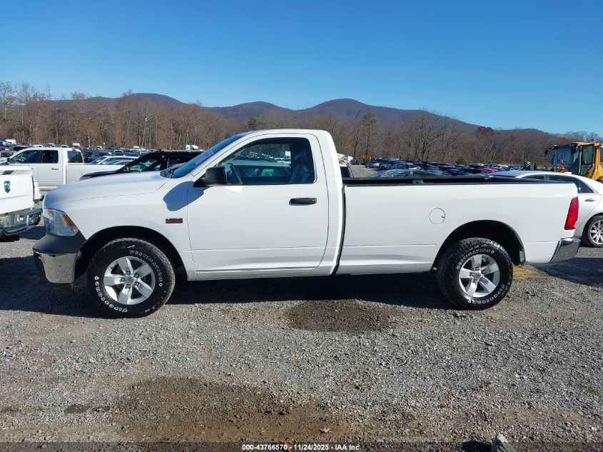 2019 Ram 1500 Classic Tradesman 4X4 8' Box VIN: 3C6JR7DT5KG585820 Lot: 43766570