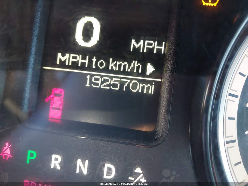 2019 Ram 1500 Classic Tradesman 4X4 8' Box VIN: 3C6JR7DT5KG585820 Lot: 43766570