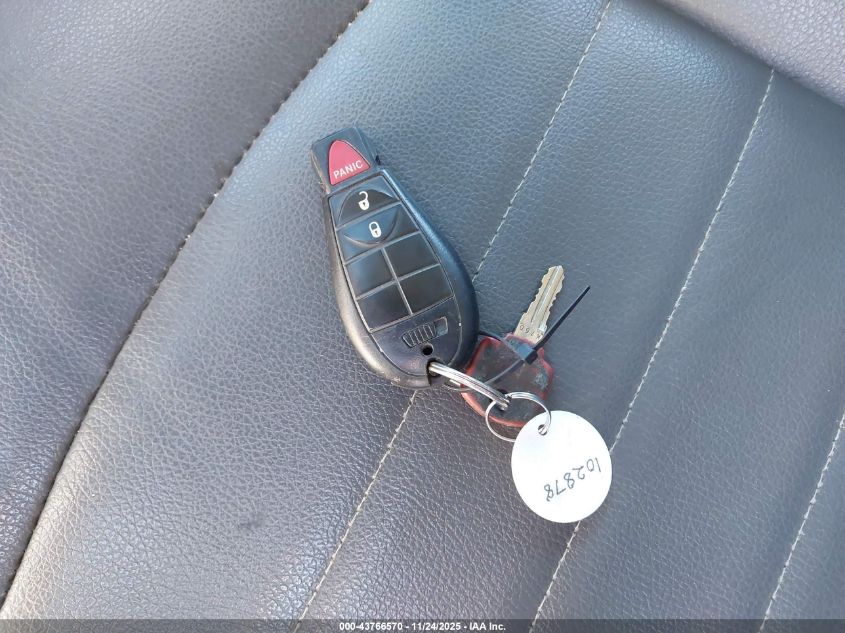 2019 Ram 1500 Classic Tradesman 4X4 8' Box VIN: 3C6JR7DT5KG585820 Lot: 43766570