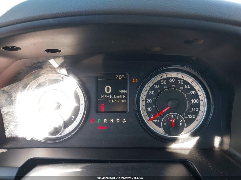 2019 Ram 1500 Classic Tradesman 4X4 8' Box VIN: 3C6JR7DT5KG585820 Lot: 43766570