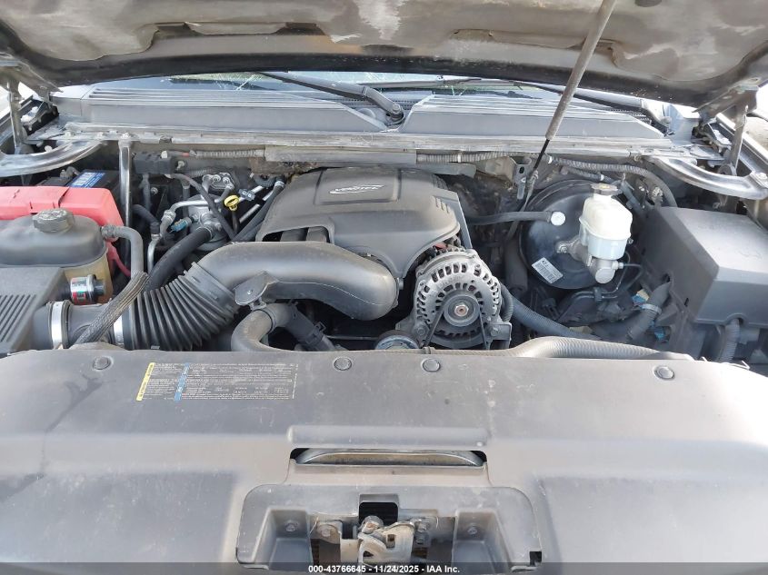 2007 Cadillac Escalade Standard VIN: 1GYFK63857R157404 Lot: 43766645