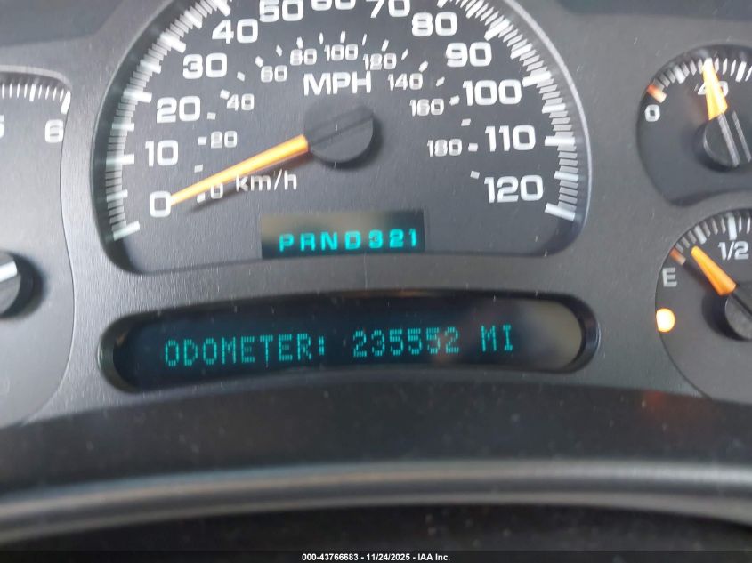 2004 Chevrolet Tahoe Lt VIN: 1GNEC13Z64R275880 Lot: 43766683