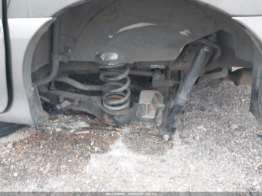 2004 Kia Sedona Ex/Lx VIN: KNDUP131346586123 Lot: 43766691