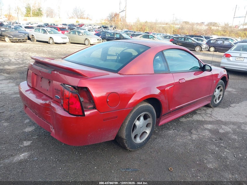 1FAFP4048YF223157 2000 FORD MUSTANG photo no. 4