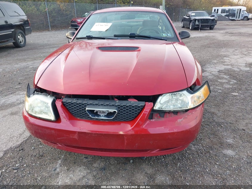 1FAFP4048YF223157 2000 FORD MUSTANG photo no. 6