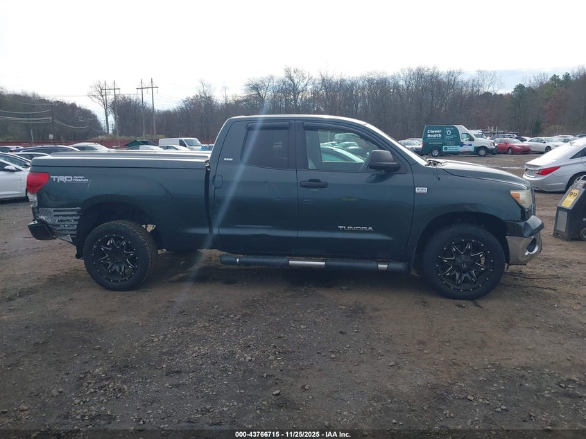 2007 Toyota Tundra Sr5 4.7L V8 VIN: 5TBBT54117S455553 Lot: 43766715