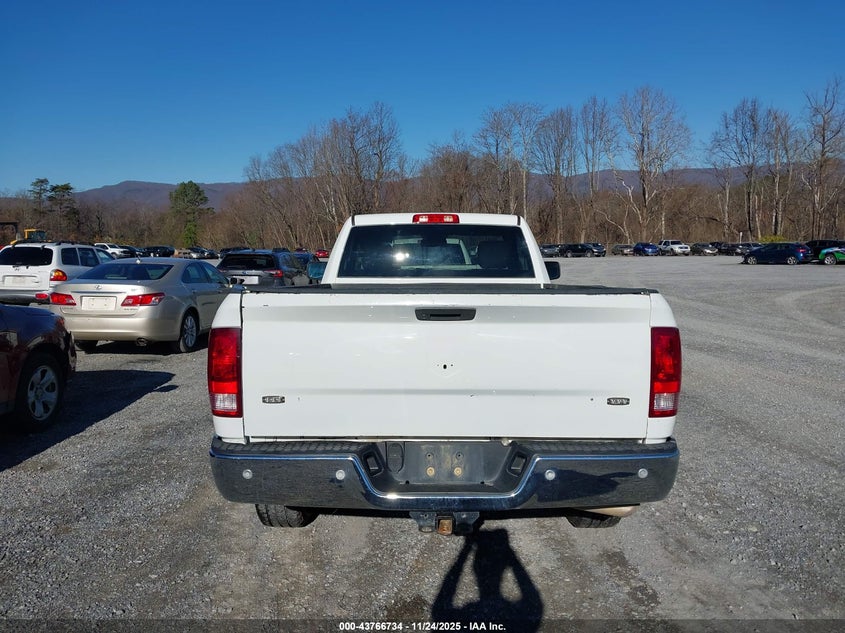 2020 Ram 1500 Classic Tradesman 4X4 8' Box VIN: 3C6JR7DT8LG211199 Lot: 43766734