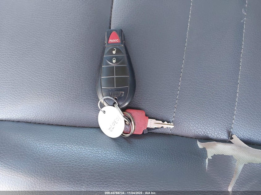 2020 Ram 1500 Classic Tradesman 4X4 8' Box VIN: 3C6JR7DT8LG211199 Lot: 43766734