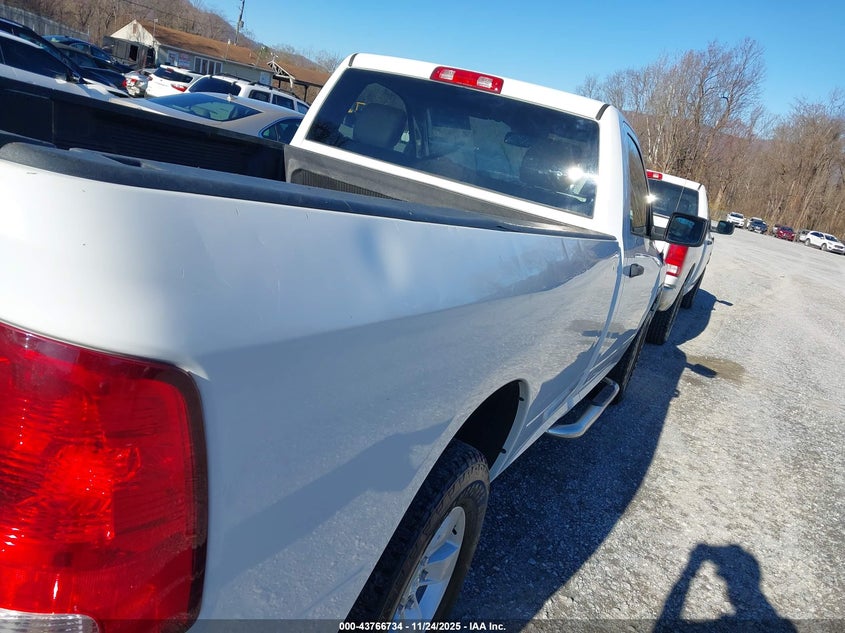 2020 Ram 1500 Classic Tradesman 4X4 8' Box VIN: 3C6JR7DT8LG211199 Lot: 43766734