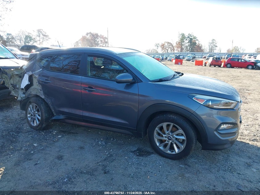 HYUNDAI TUCSON SE
