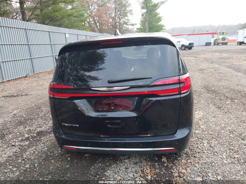 2024 Chrysler Pacifica Touring L VIN: 2C4RC1BGXRR141465 Lot: 43766757