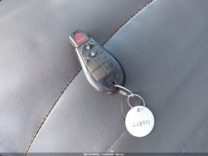 2019 Ram 1500 Classic Tradesman 4X4 8' Box VIN: 3C6JR7DT9KG585755 Lot: 43766789