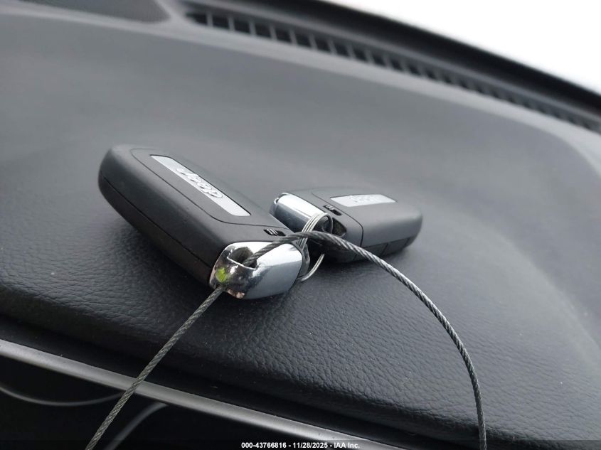 2019 Jeep Compass Limited 4X4 VIN: 3C4NJDCB5KT752872 Lot: 43766816