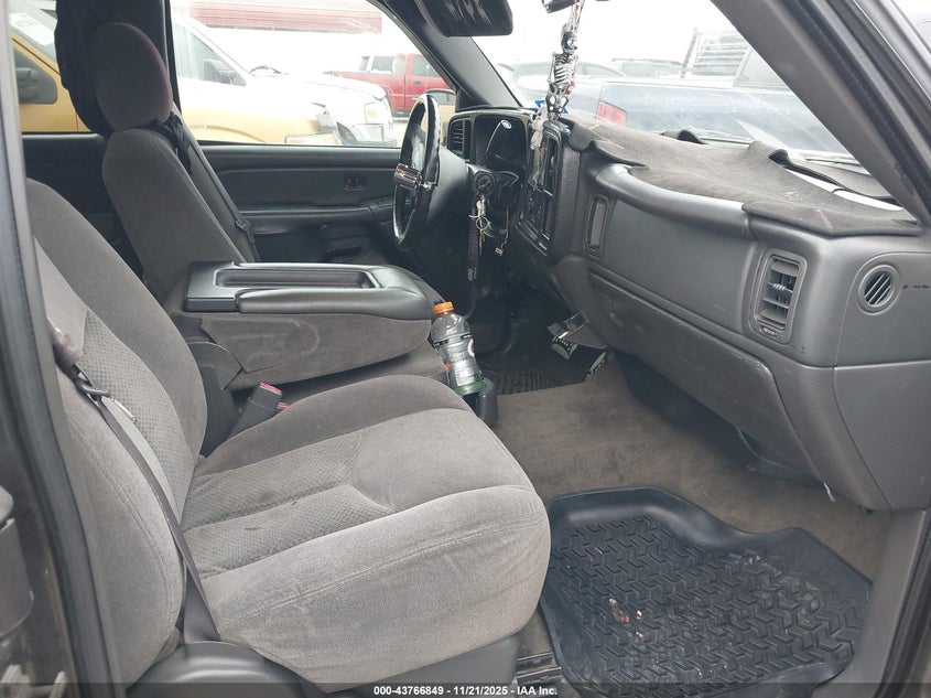 2GCEC19T651298081 2005 CHEVROLET SILVERADO photo no. 5