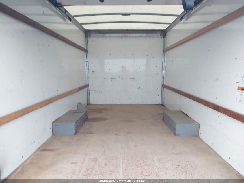 2018 GMC Savana Cutaway Work Van VIN: 1GD07RFP2J1901494 Lot: 43766859