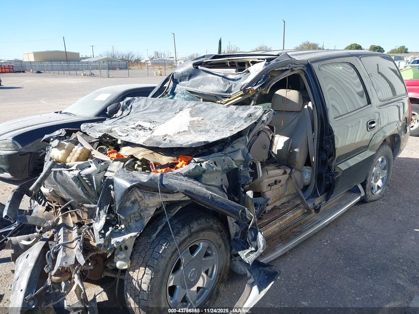 2003 Cadillac Escalade Standard VIN: 1GYEC63T33R213931 Lot: 43766865