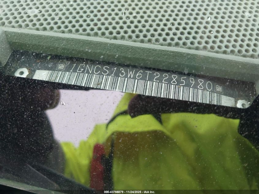 1996 Chevrolet Blazer VIN: 1GNCS13W6T2285980 Lot: 43766879