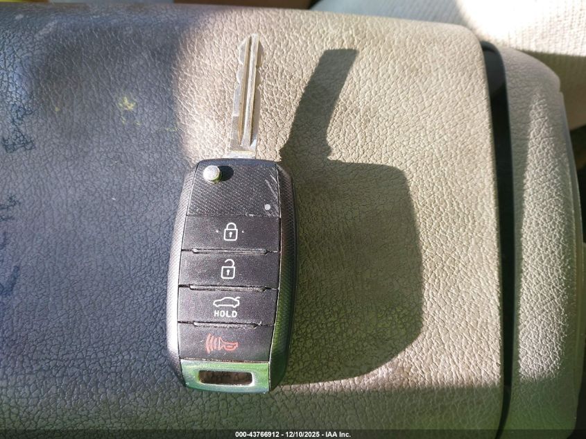 2017 Kia Forte Lx VIN: 3KPFK4A76HE053537 Lot: 43766912