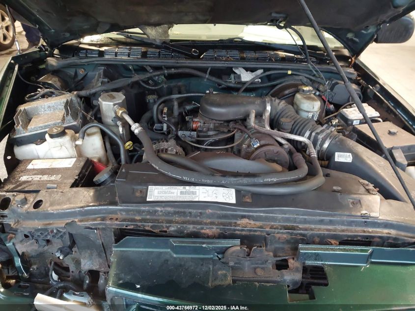 2003 Chevrolet Blazer Ls VIN: 1GNDT13X13K127993 Lot: 43766972