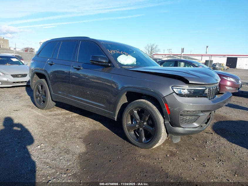 JEEP GRAND CHEROKEE ALTITUDE 4X4