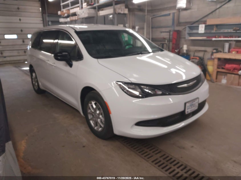 2C4RC1CG4TR192577 2026 Chrysler Voyager Lx auction photo 1