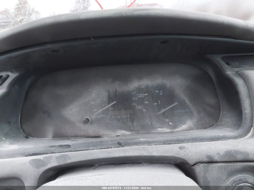 2000 Toyota Camry Le VIN: 4T1BG22K9YU670368 Lot: 43767074