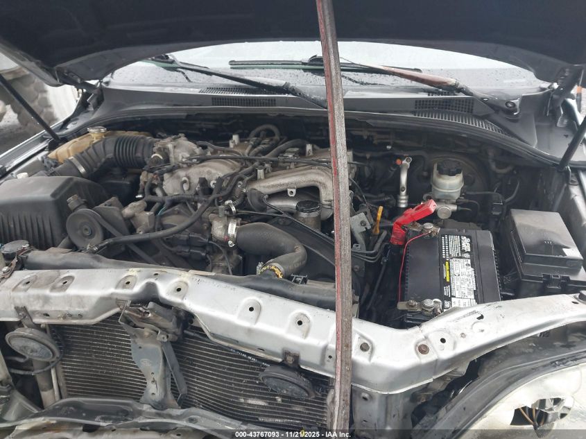 2005 Kia Sorento Ex/Lx VIN: KNDJC733555351152 Lot: 43767093