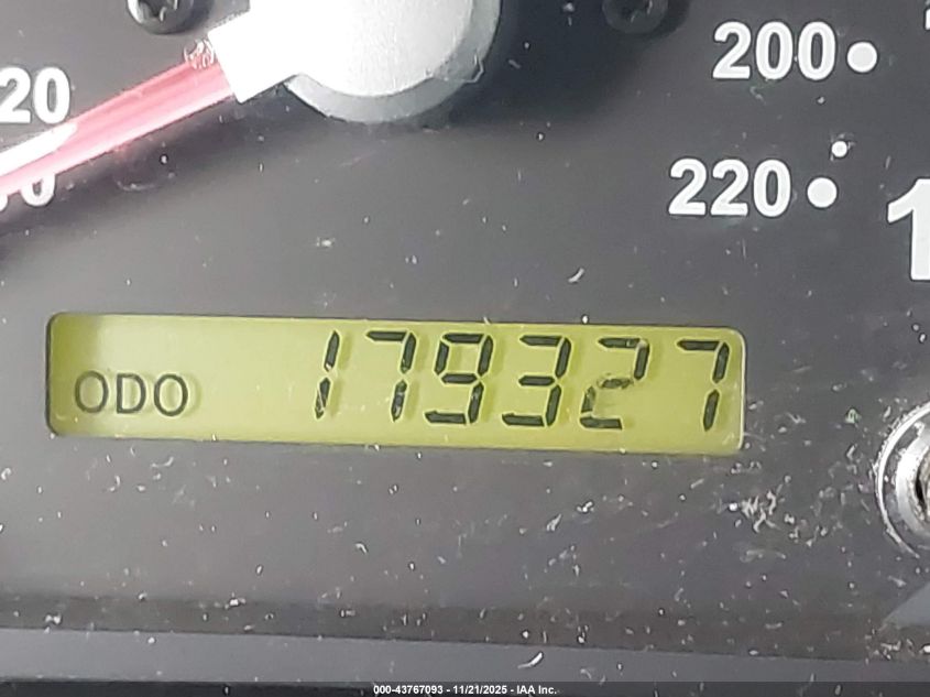 2005 Kia Sorento Ex/Lx VIN: KNDJC733555351152 Lot: 43767093