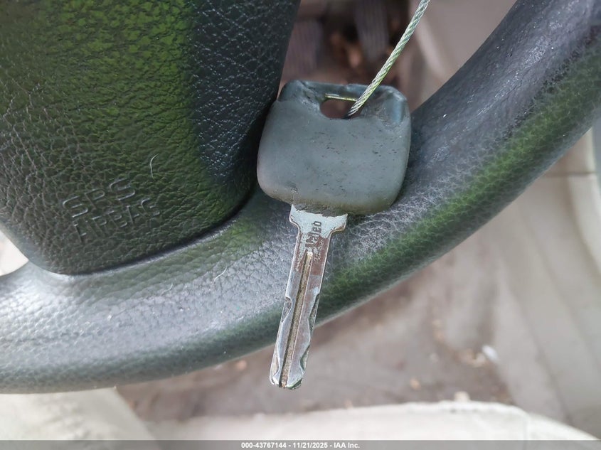 2001 Volvo S60 2.4 VIN: YV1RS61R812072775 Lot: 43767144