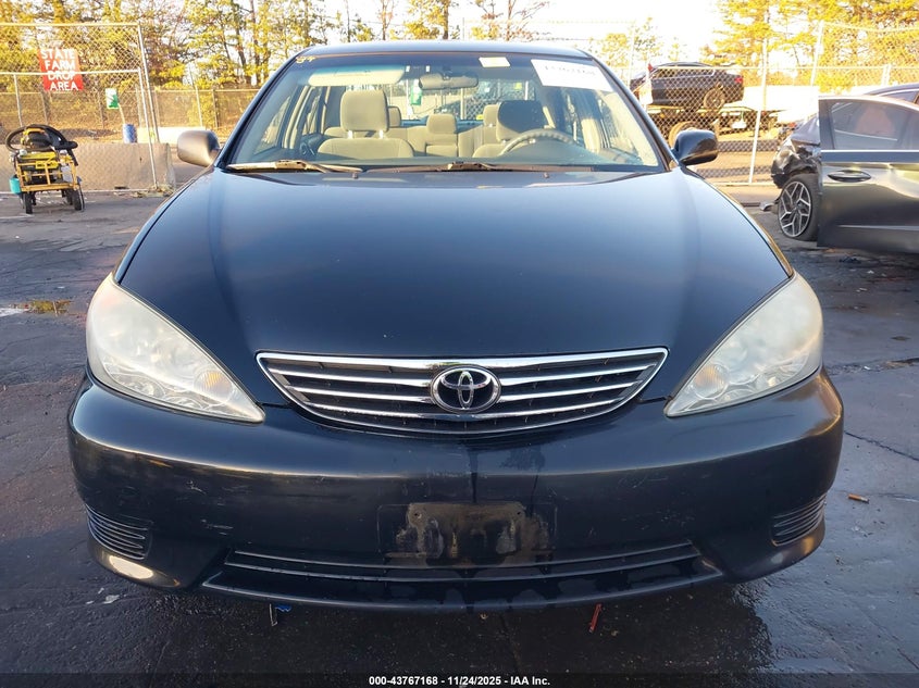 2005 Toyota Camry Le VIN: 4T1BE32K55U416521 Lot: 43767168