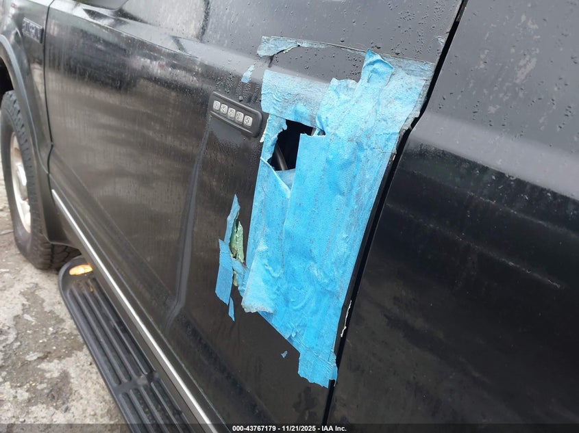 2003 Ford Excursion Limited VIN: 1FMNU42P83EB55927 Lot: 43767179