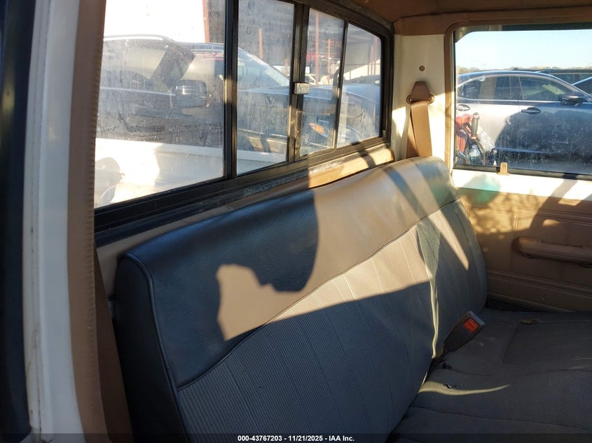 1987 Mazda B2000 VIN: JM2UF111XH0583181 Lot: 43767203