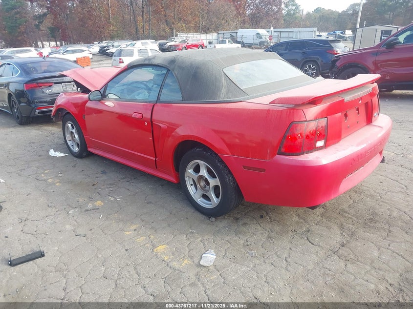 2004 Ford Mustang