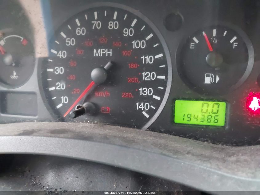 2005 Ford Focus Zx4 VIN: 1FAFP34N95W118927 Lot: 43767271