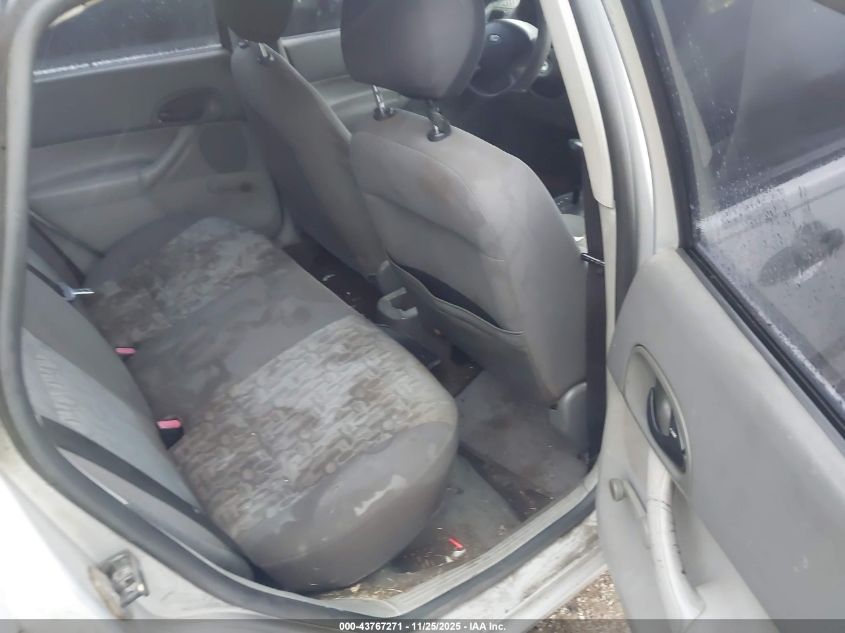 2005 Ford Focus Zx4 VIN: 1FAFP34N95W118927 Lot: 43767271