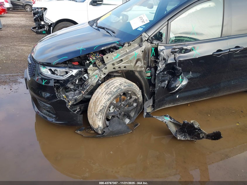 2026 Chrysler Pacifica Limited VIN: 2C4RC1GG7TR161544 Lot: 43767307