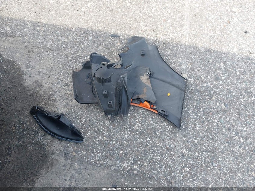 2019 Chrysler Pacifica Touring L VIN: 2C4RC1BGXKR570501 Lot: 43767325