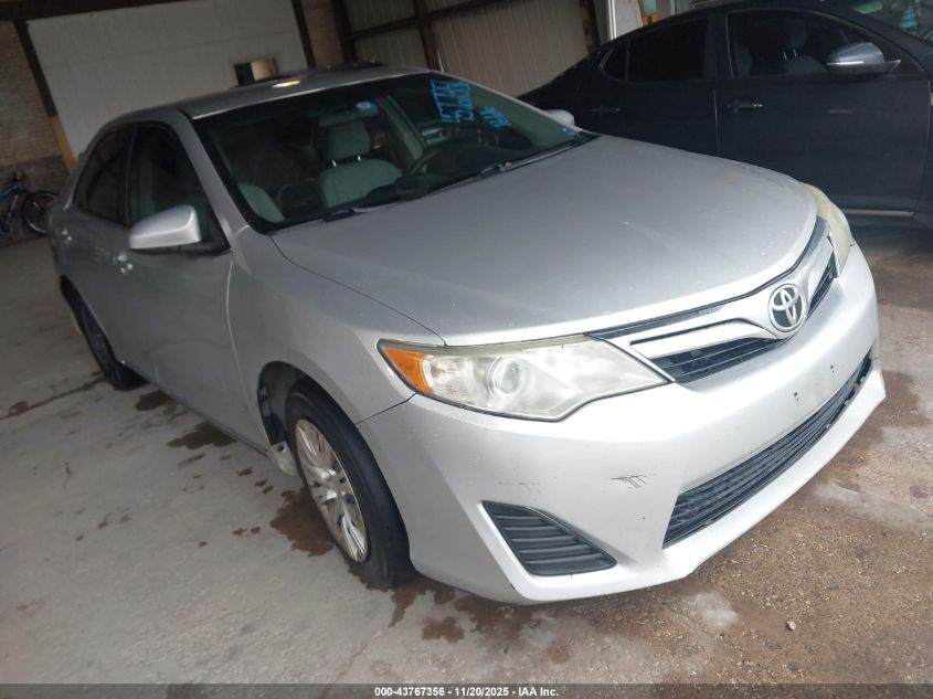 TOYOTA CAMRY LE